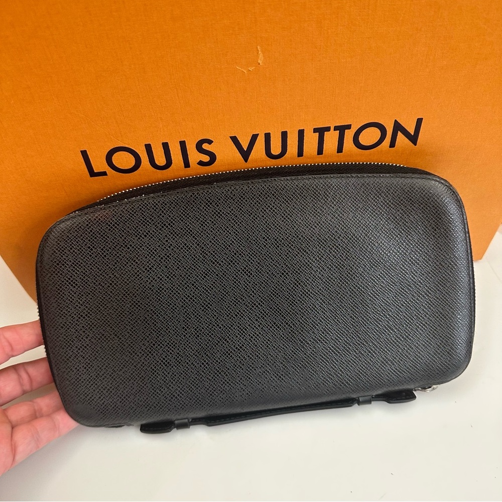💎✨BEAUTIFUL✨💎Auth Louis Vuitton Taiga Organizer Long Wallet